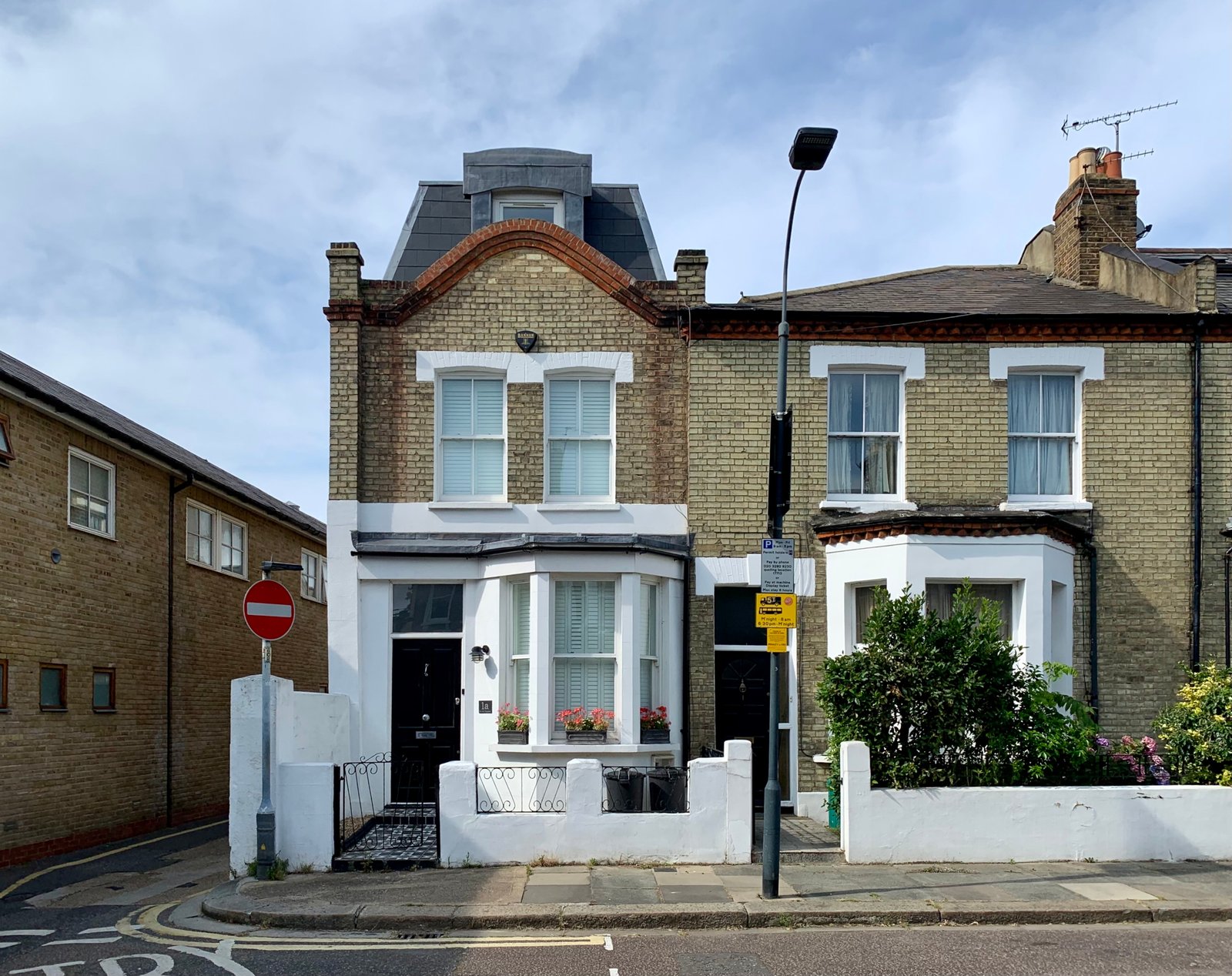 low-angle-view-building-against-sky