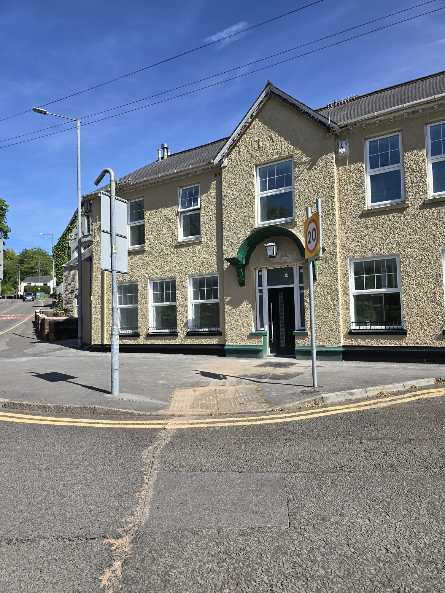 Dynevor Terrace, Pontardawe, Swansea SA8 4HX