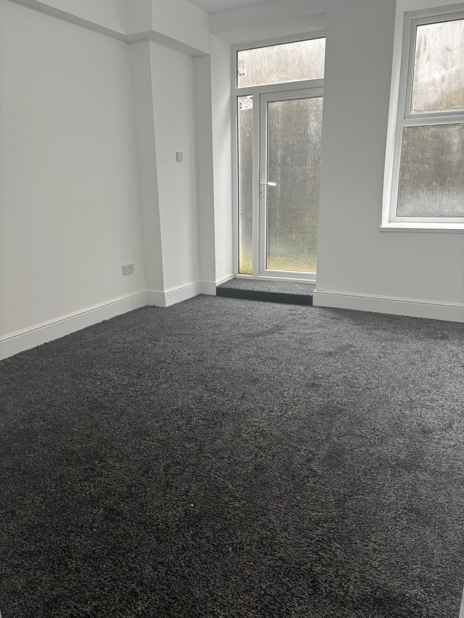 Dynevor Terrace, Pontardawe, Swansea SA8 4HX