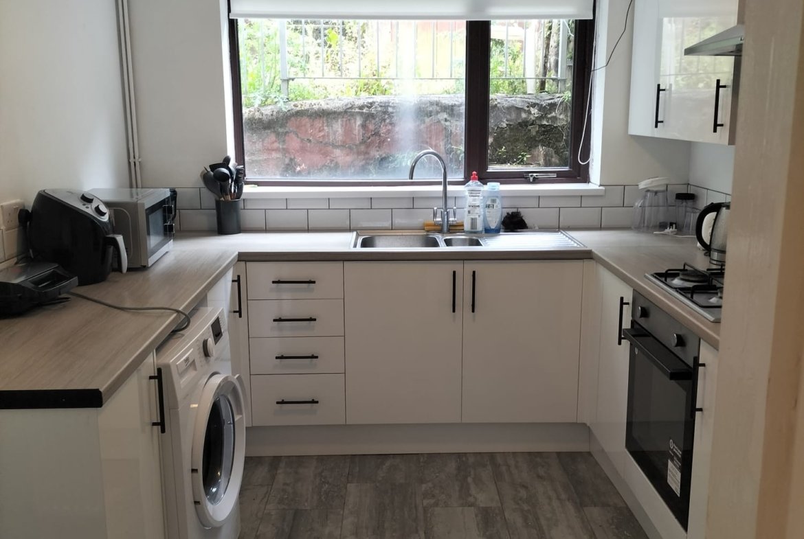 2 bedroom home on Baptist Well Street,  Swansea.