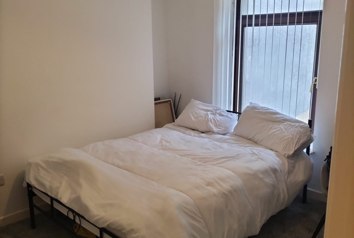 2 bedroom home on Baptist Well Street,  Swansea.