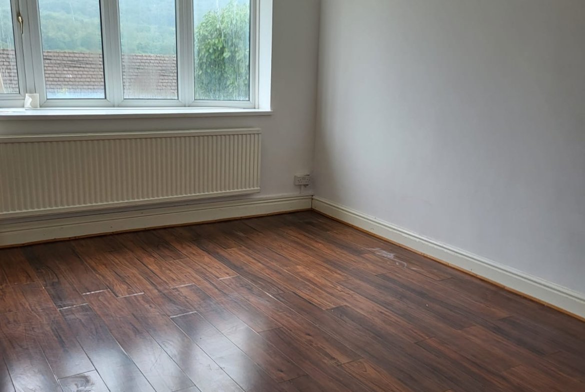 3 Bedroom detached House,  Neath Port Talbot, SA8 4BL