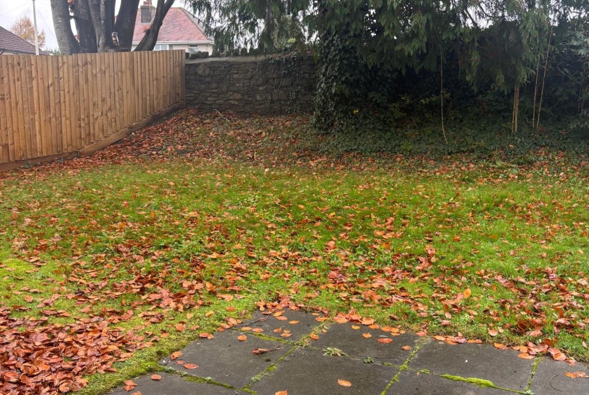 4 Bedroom Detached House for sale. SA2